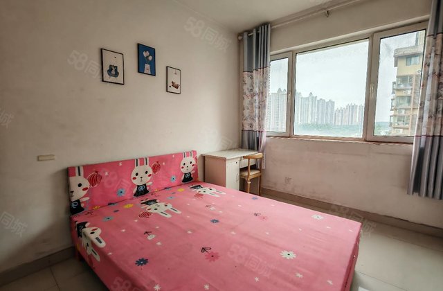 文轩！新东方龙湾！标准三室！有储藏室