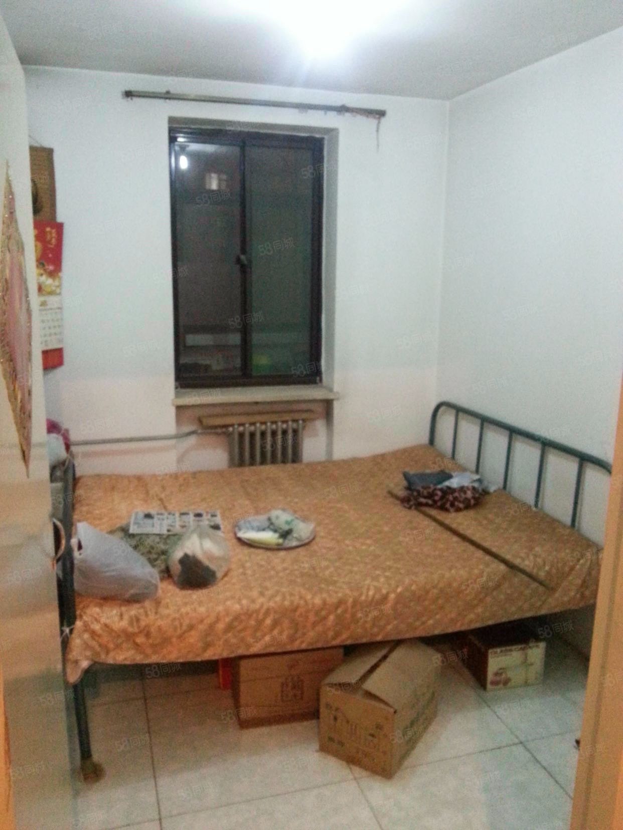 濱河路小區(qū)1室2廳1衛(wèi)75.51㎡南北135萬