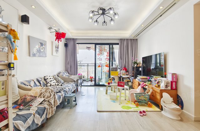 华盛盛荟3室2厅81.88㎡549万二手房图片