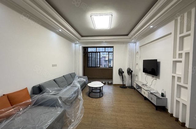 鹭湖国际4室2厅130㎡59.8万二手房图片