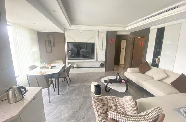 江南第一城博郡3室2厅105㎡96.8万二手房图片