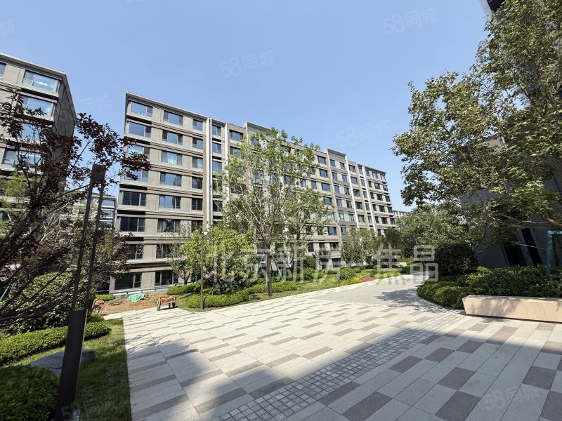 中海富華里富園3室2廳2衛(wèi)99㎡南北620萬