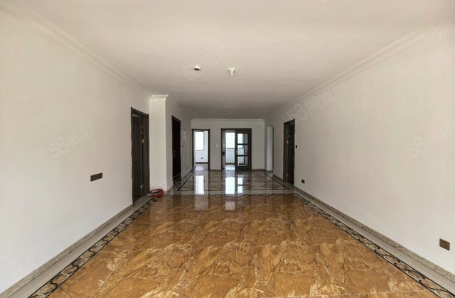 碧桂园国岳府小高层 经典四叶草 送车位 免大税 好楼层