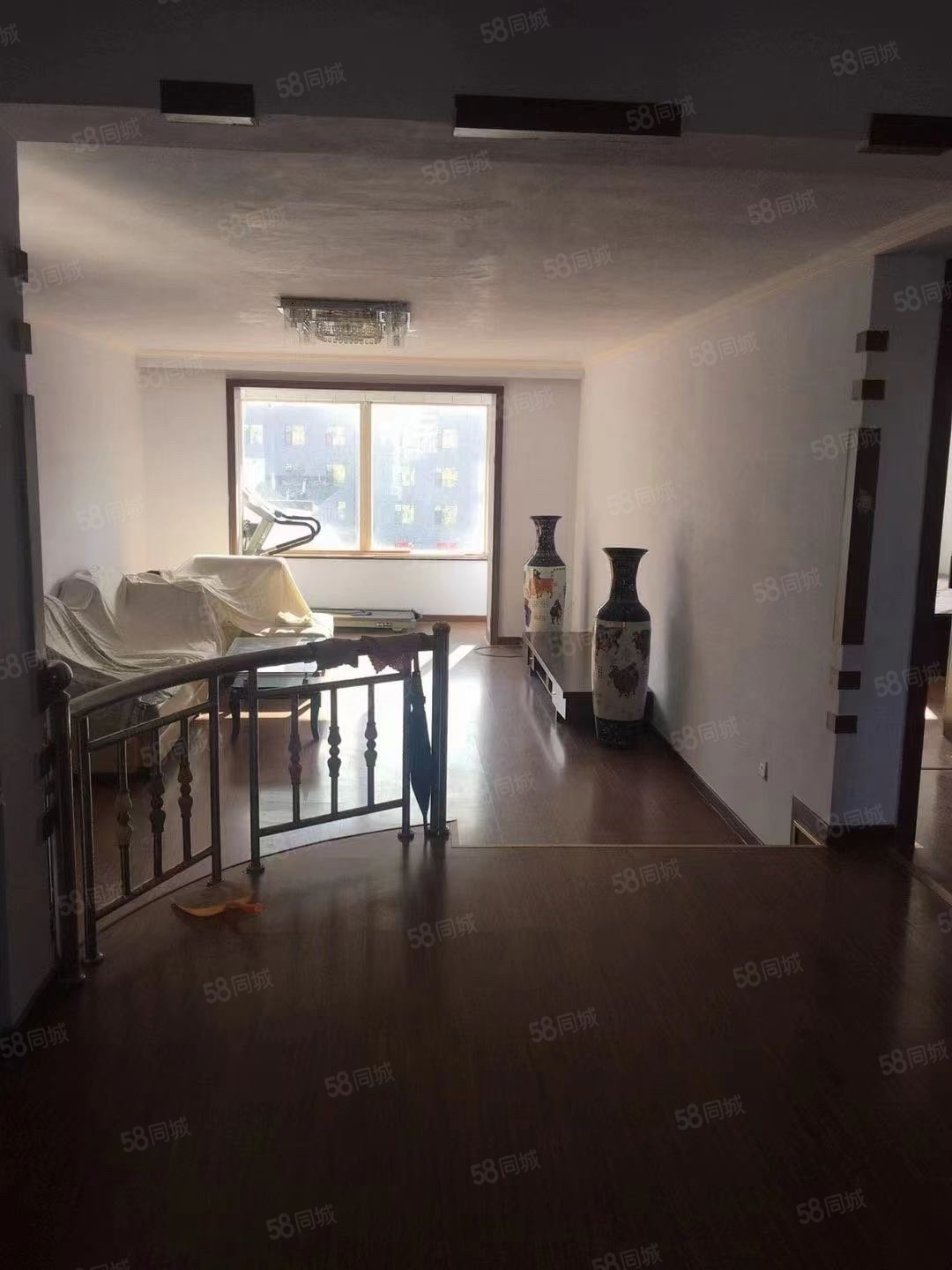 宜宾消防特勤家属楼2室2厅1卫106.59㎡南北38万