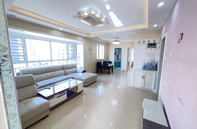 180度采光阳台 出门光明挨水岸花语 金柱康城送储