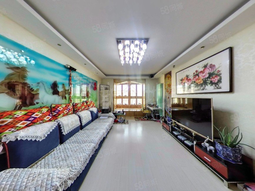 新鳳小區(qū)2室2廳1衛(wèi)94.55㎡南北175萬