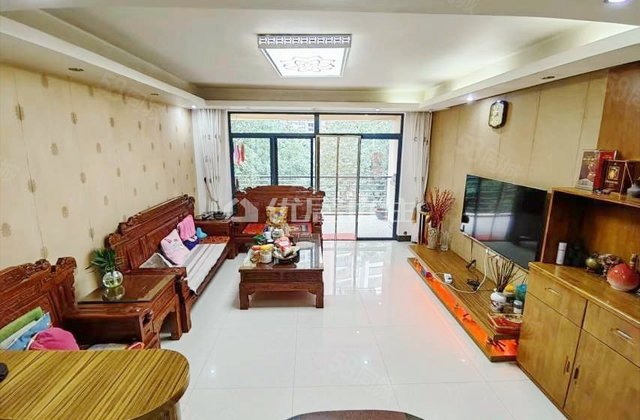 荣和山水美地3组团自由湾4室2厅129㎡120万二手房图片