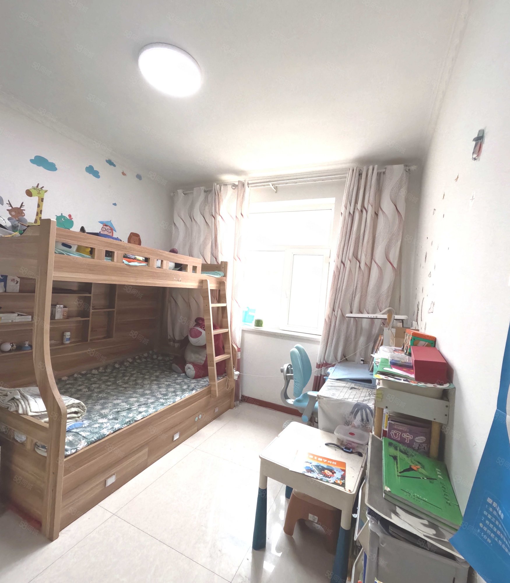 赫力警苑2室2厅2卫103㎡南24万