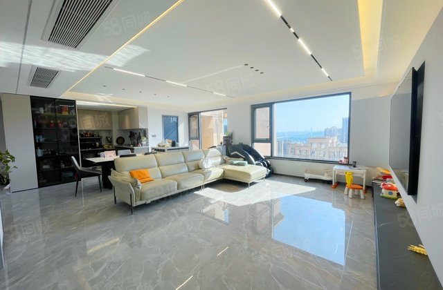 家益凤凰富居4室2厅143㎡188万二手房图片