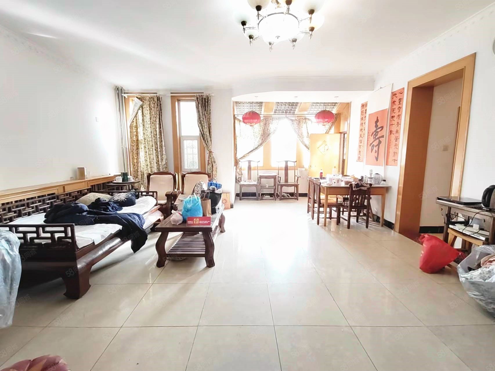 農(nóng)夫家園6室1廳2衛(wèi)194.77㎡南北450萬