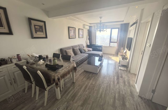 东泰湖南山景2室2厅83.48㎡31.8万二手房图片