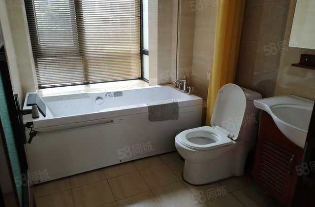 师大现代花园4室2厅122.09㎡160万二手房图片