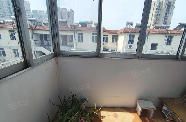 城管委宿舍3室2厅74㎡29.8万二手房图片