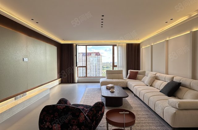 四季御景3室2厅160㎡57.8万二手房图片