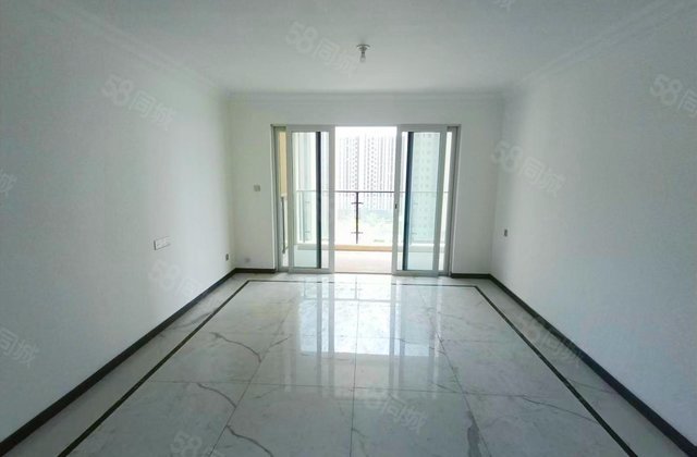 碧桂园翡翠湾3室2厅136.2㎡133.8万二手房图片