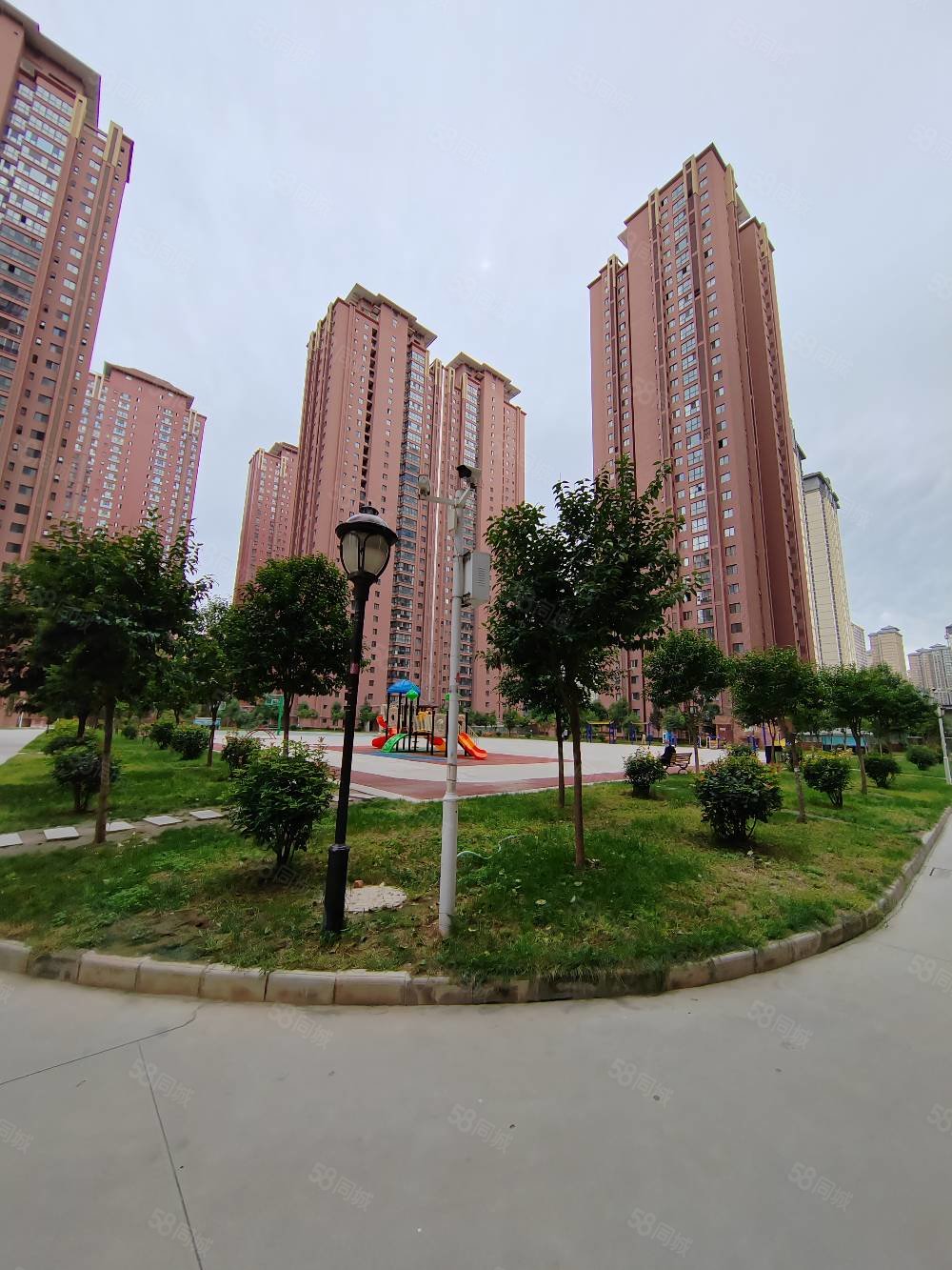 刚需户型 环境优美 配套齐全 当天交房,汉城湖畔-西安58同城