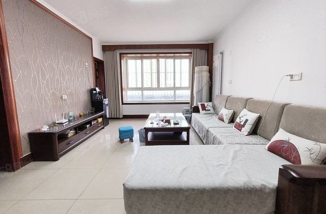 急文轩外国语附近 东关瑞府对过 中间楼层 采光无遮挡看房方便