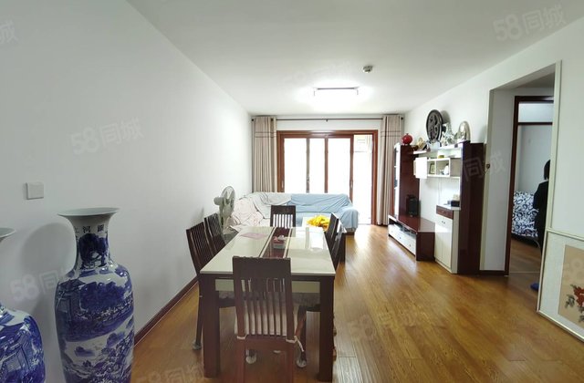 当代国际 东昌丽都 精装四室 带车位地下室 免大税