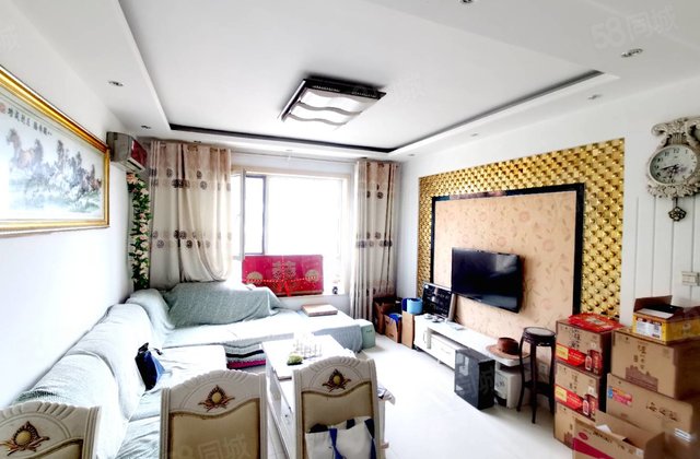 市中心 宝徕花园 全屋精装 三室两卫 带储藏室 好楼层随时看