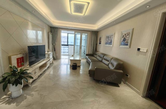 濠璟半岛花园3室2厅141.9㎡109万二手房图片