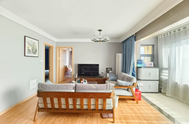 保利堂颂3室2厅120.14㎡139万二手房图片