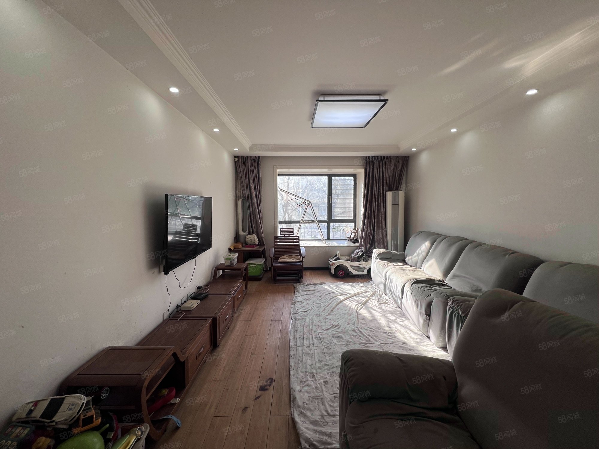 山語城(一區(qū))3室2廳2衛(wèi)122.38㎡南北419萬