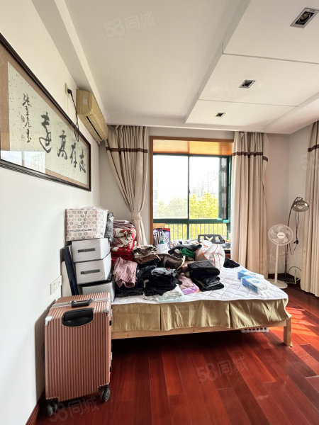 上海花园3室2厅1卫143㎡南北88.8万