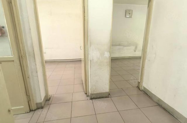 新兴大街41号院2室1厅52㎡65万二手房图片