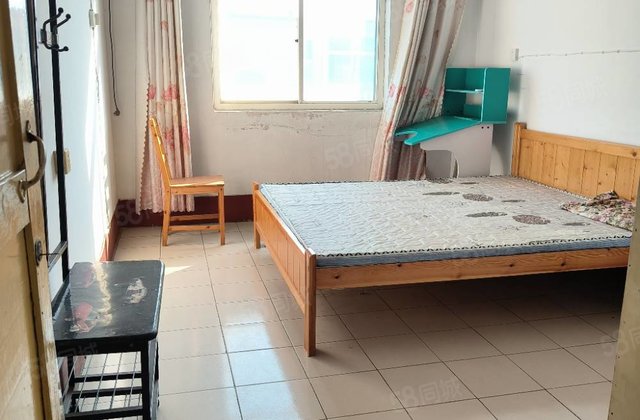 急 文轩 外国语一中旁 单位家属院 标准三室 能按揭随时看