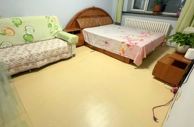 中环十二区2室1厅57.79㎡32万二手房图片