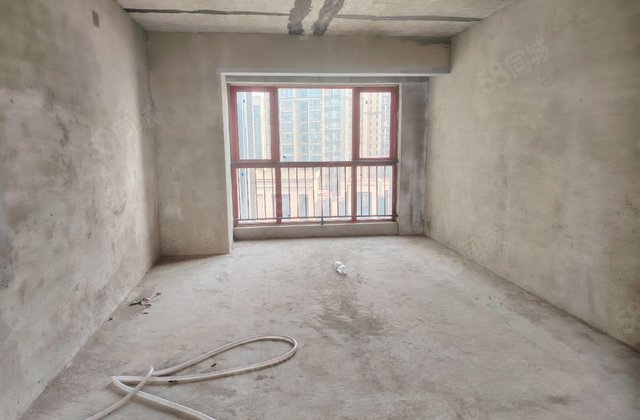 滨江中心城4室2厅130㎡45.8万二手房图片
