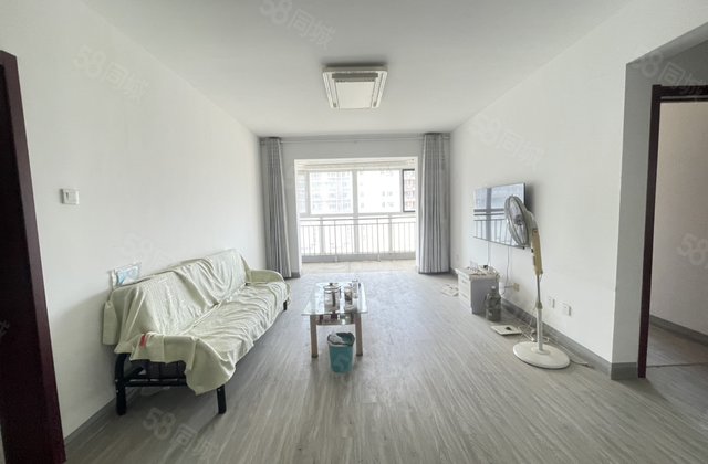 文选本校 新东方龙湾 三叶草 商品房三室两卫 带车位免大税