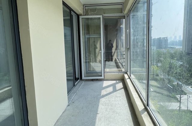 洋房洋房！双阳台！水城印象！元宝户型！可按揭！  楼层！