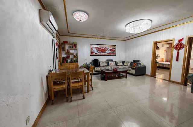 东方明都(北区)3室2厅129.83㎡66万二手房图片