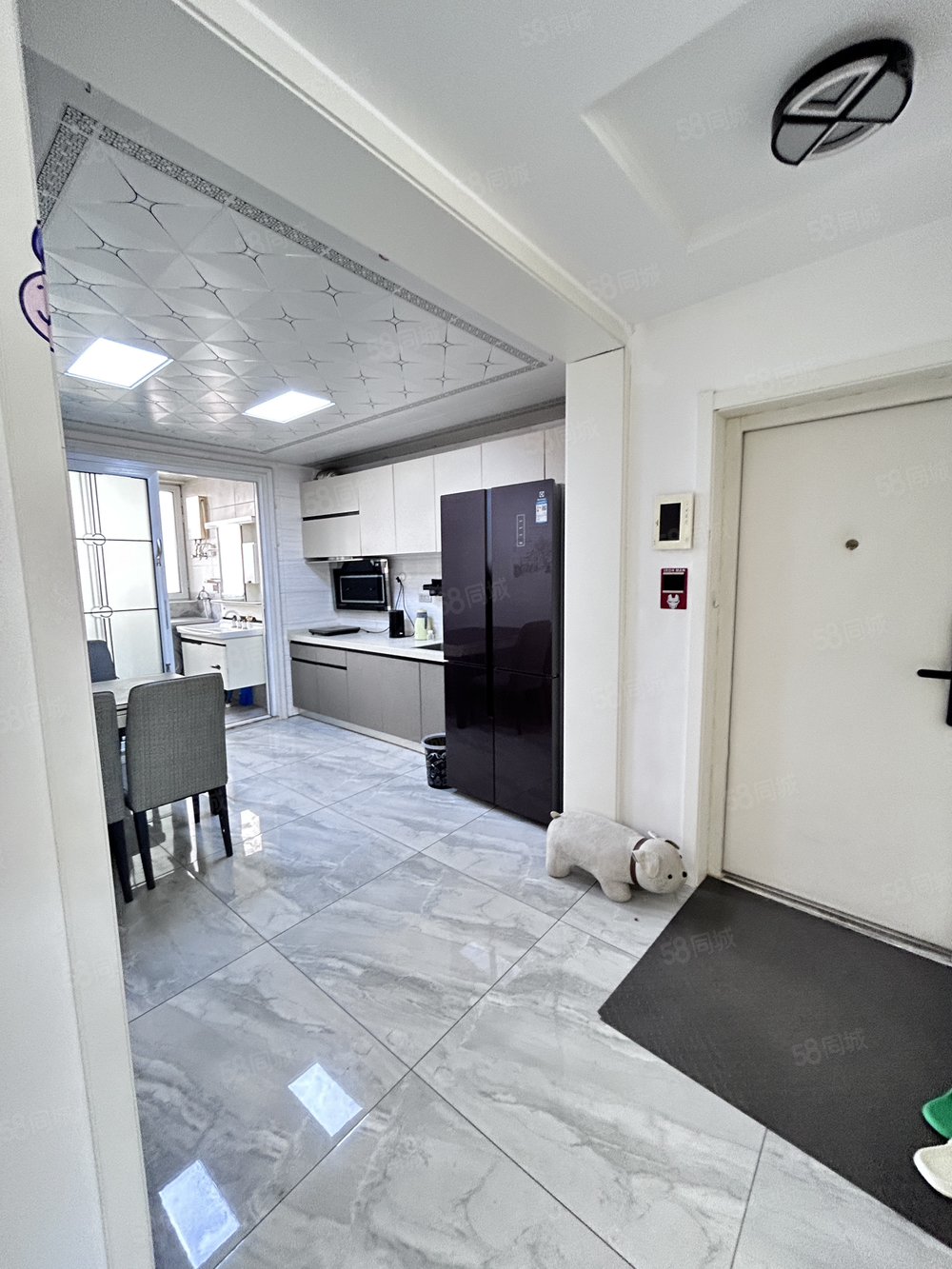 星河万源蓝湾2室1厅1卫108㎡南北44万