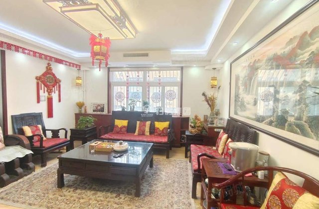 东苑小区(湄河路)4室2厅154㎡108万二手房图片