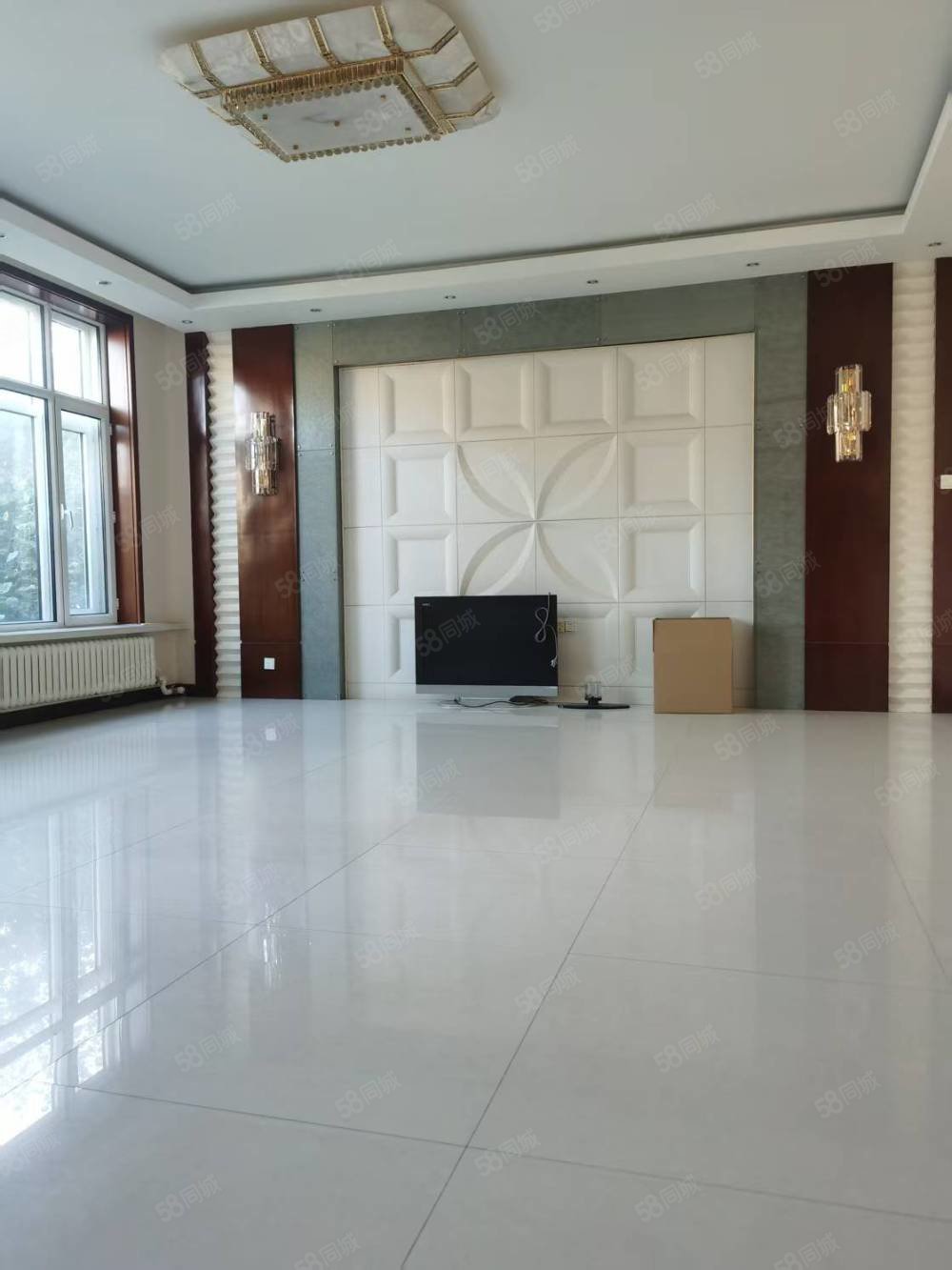 茂源小区3室2厅2卫560㎡南北358万