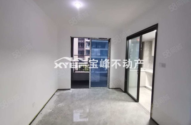 都荟学府4室2厅142㎡94万二手房图片