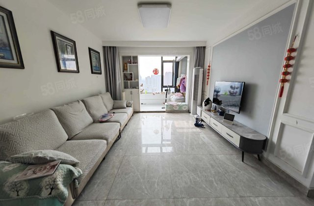 徒骇河旁 莲湖新城精装带储藏室 诚心出售