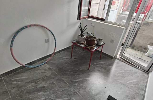 西太平巷平房小区1室0厅10㎡128万二手房图片