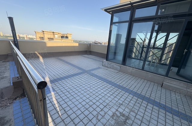 带双车位阳光房 新一中 陪文 民生   外国语 市医院分院度