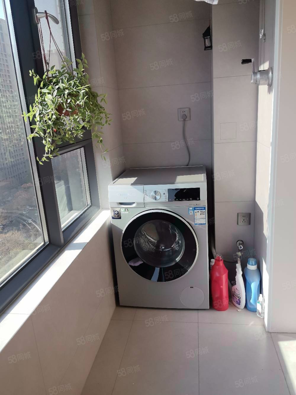 合能公馆3室2厅2卫94㎡南北116万