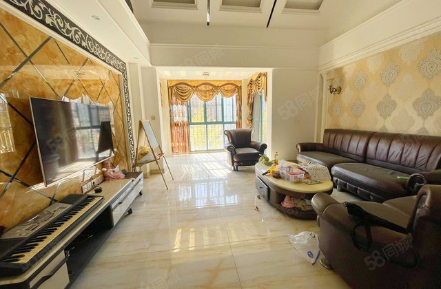 九里象湖城5室2厅134㎡90万二手房图片