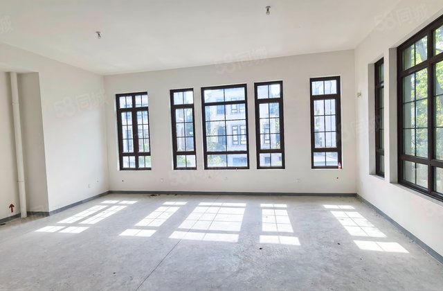 牧马山蔚蓝卡地亚4室3厅510.13㎡899万二手房图片