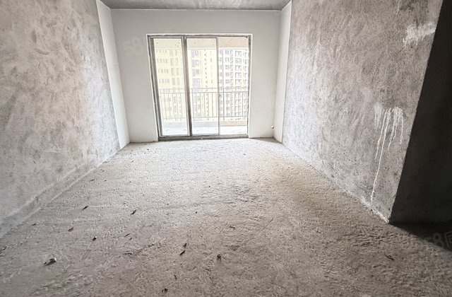 银泰红城(六七期)3室2厅109.34㎡65万二手房图片