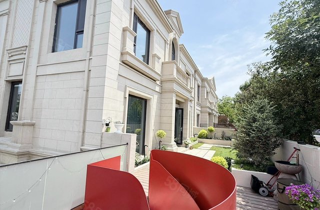 塔子山壹号5室2厅138.34㎡395万二手房图片