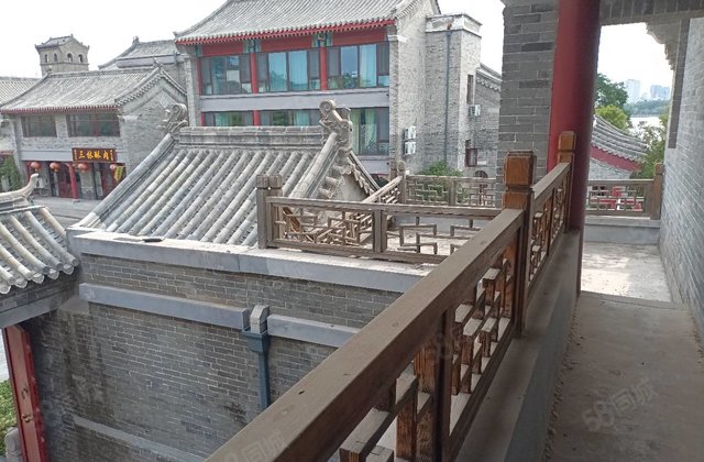 古楼别墅东昌  靠路边双车道交通方便采光好户型方正位置优越