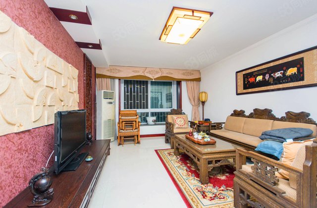 明天花园3室2厅134㎡180万二手房图片