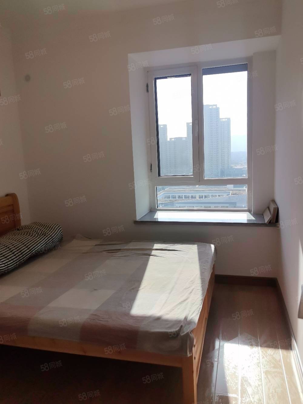 合能公馆3室2厅2卫94㎡南北116万