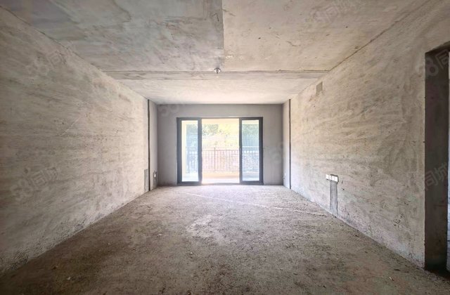 美的梧桐庄园4室2厅175.66㎡145万二手房图片